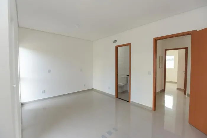 Condomínio Ferrara, VENDO Casa de Alto Padrão No TURU, CONSTRUÇAO