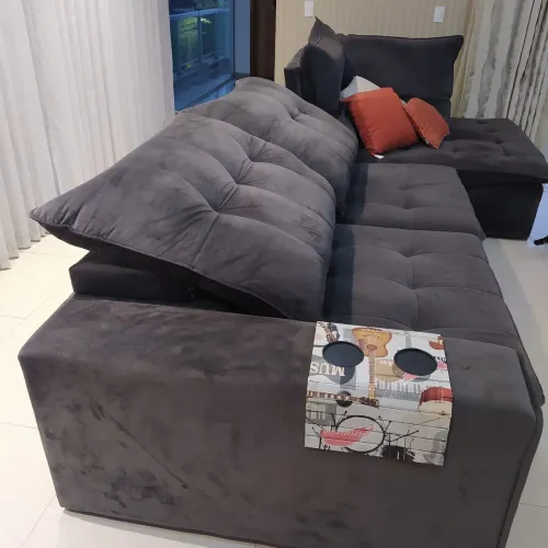 Sofá usado reclinável e retrátil até 5 lugares em tecido Suede 