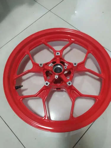 Roda dianteira da MT03