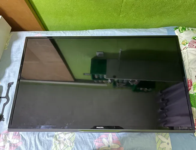 Tv Philips 46PFL5508G/ - Com defeito na tela (display)