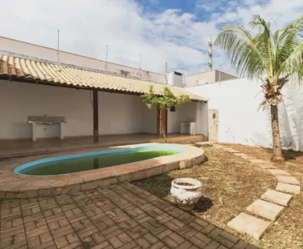 Casa no Bairro Recanto dos Pássaros