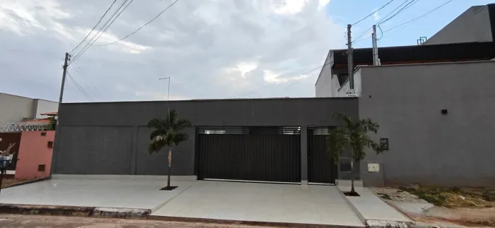 Casa à venda, Jardim Mariliza, Goiânia, GO - 3 Suites, piscina c/ aquec, 2 garag, piso por