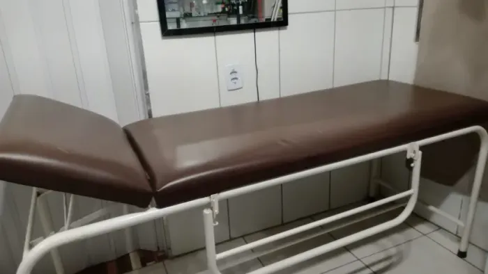 Maca hospitalar encosto cabeça reclinável