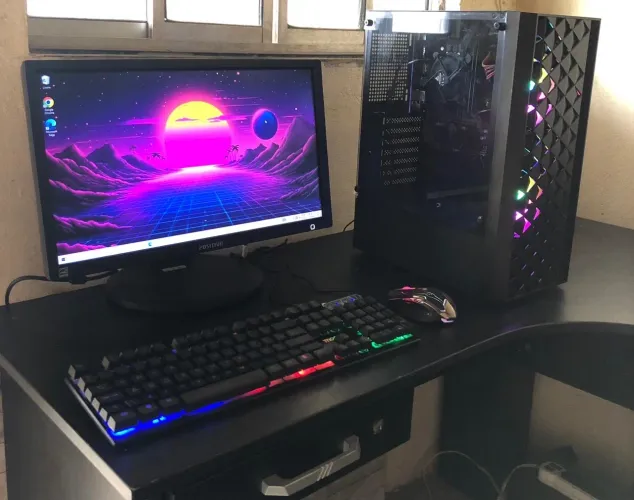 Core i5 + 8 RAM + SSD