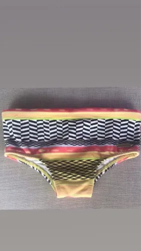 Moda praia: Sunga infantil 02 anos