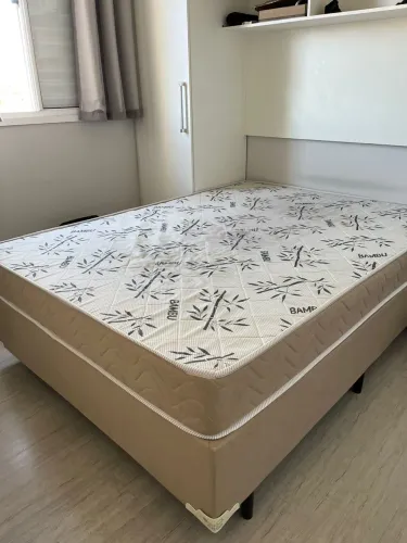 Cama semi-ortopédica 