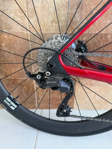 Vendo Trek Madone em estado de ZERO