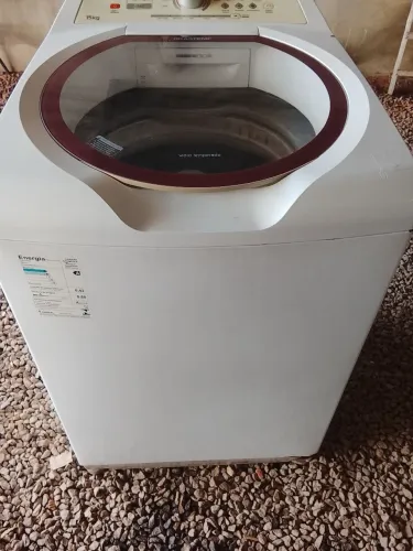 Vendo essa máquina de lavar Brastemp