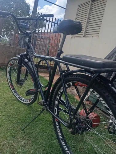 Bicicleta Monark aro 26 Usada