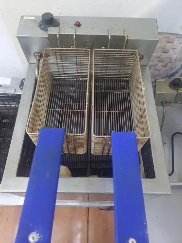 Fritadeira eletrica 220
