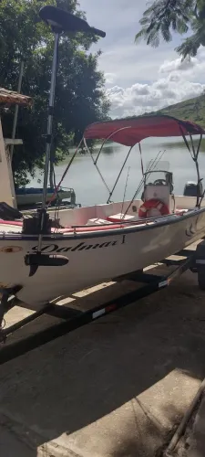 Vendo, barco, lancha, aceito troca