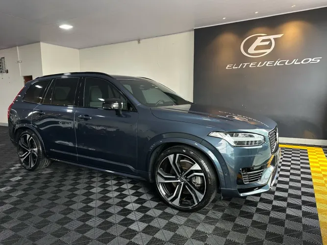 Volvo XC-90 T-8 Plus 2.0 AWD (híbrido) 2025