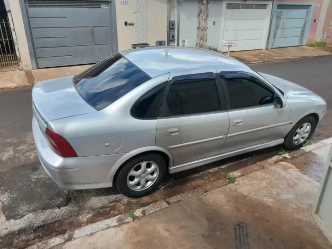Chevrolet Vectra GL 2.2 MPFI Milenium 2001