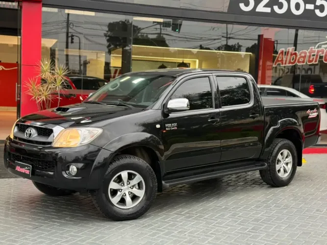 Toyota Hilux CD SRV D4-d 4X4 3.0 TDI Diesel AUT 2010