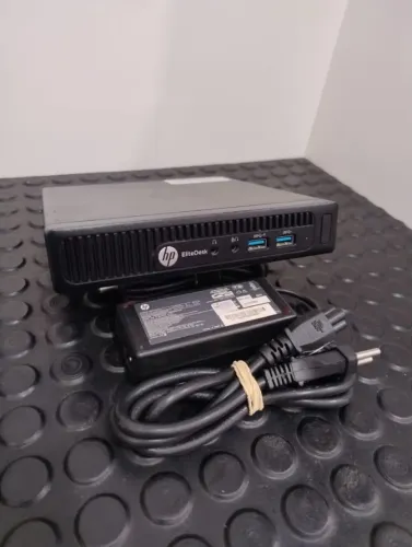 Cpu Hp EliteDesk: AMD PRO A10-9700E R7 Placa de vídeo, 4gb de RAM ddr4, Ssd 128gb.