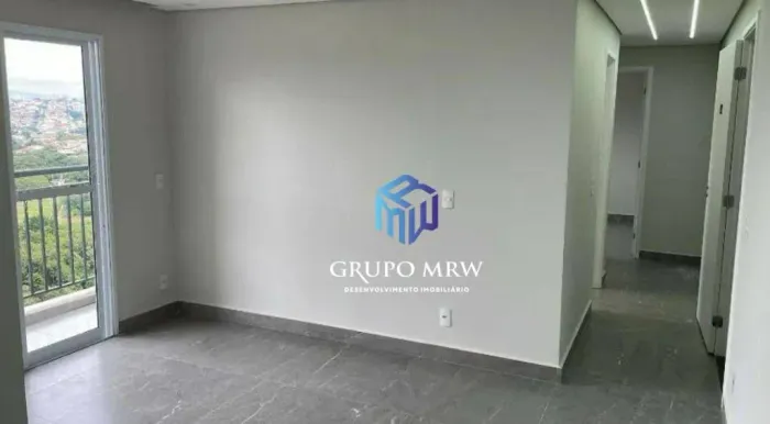 Apartamento com 2 dormitórios para alugar, 46 m² por R$ 2.379/mês - Parque Empresarial das