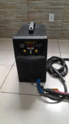 Máquina inversora de solda corte plasma HF 50A Tork PL 9050