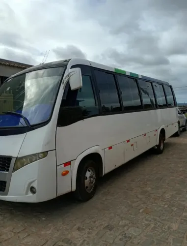 Carro bem conservado