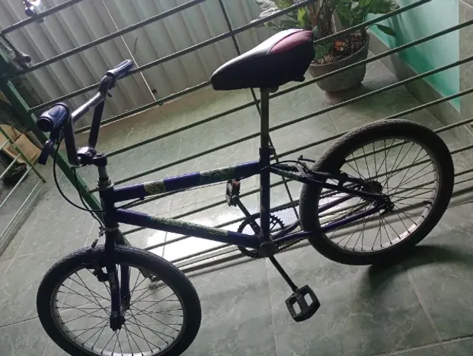 Bicicleta semi nova 400,00