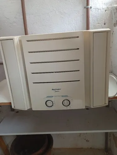 Ar condicionado Springer 7500 BTS 