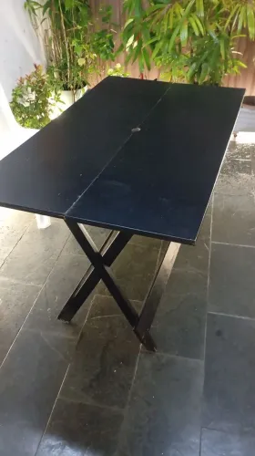 Mesa dobrável em madeira 1,20x0,70cm