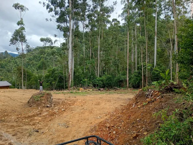 Terreno a venda em Sorocaba de dentro 