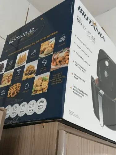 Vendo Fritadeira airfreyer Nova único uso teste