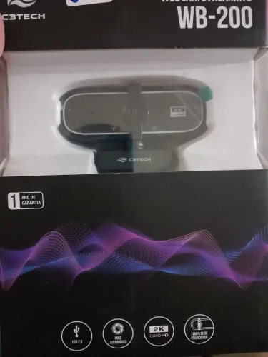 Webcam 2K Alta Resolução com microfone embutido