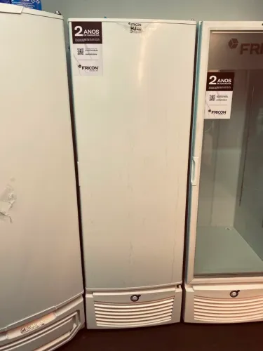 NZ. Freezer vertical 570 litros tripla ação FRICON