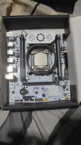 Kit X99 Placa Mãe Qiyida + Xeon E5-2690 V3 | 12 Núcleos | 24 Threads | 3.5GHz
