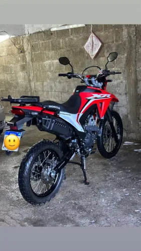Vendo tornado 2026 com 16 mil km