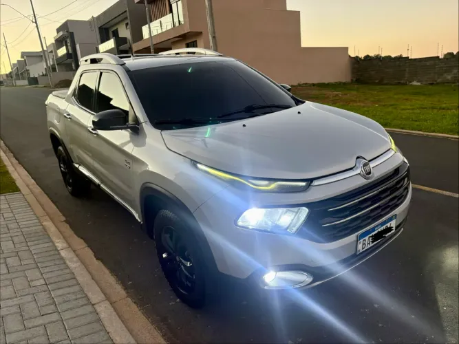 Fiat Toro Volcano 2.0 16V 4X4 TB Diesel Aut. 2017
