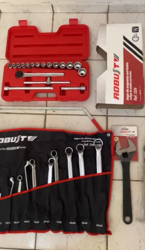 OPORTUNIDADE: KIT COMPLETO DE FERRAMENTAS PARA TROCA DE ÓLEO E MECÂNICA
