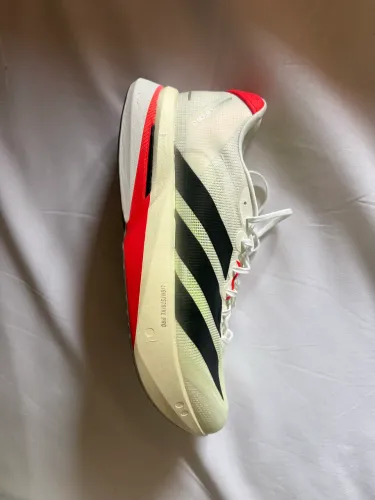 Adizero Boston 13 Novo