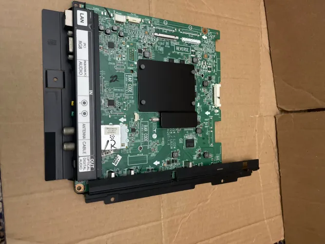 Placa Principal usada TV LG 42LM6200 ( Funcionando )