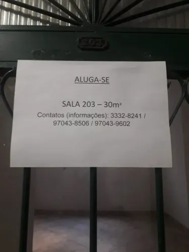 SALAS COMERCIAIS COM DESCONTO NO CENTRO DE BANGU