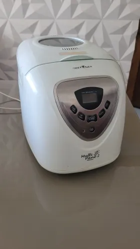 Máquina de Pão Multi Pane Britânia