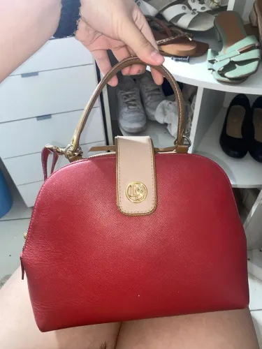 Bolsa vermelha