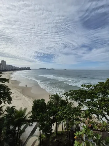 Apartamento para locação - Pé na Areia  - Guarujá  - São Paulo.