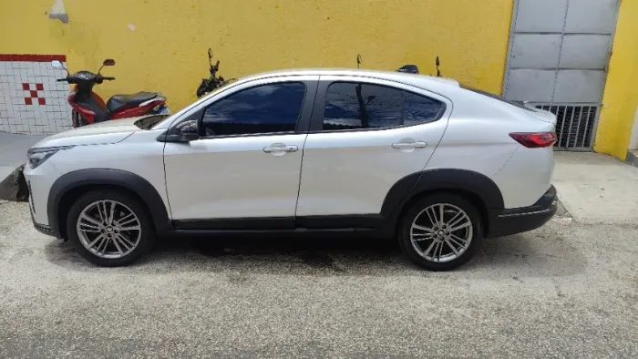 Fiat Fastback 1.0 200 Turbo Flex AUT 2024