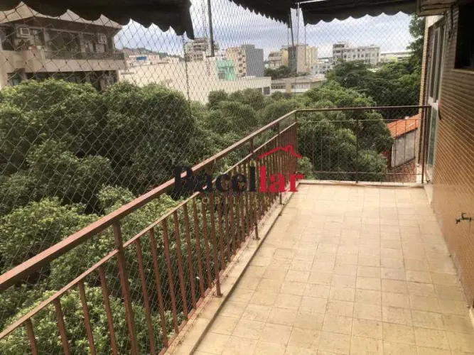 Apartamento : Padrão / Residencial / Maracanã