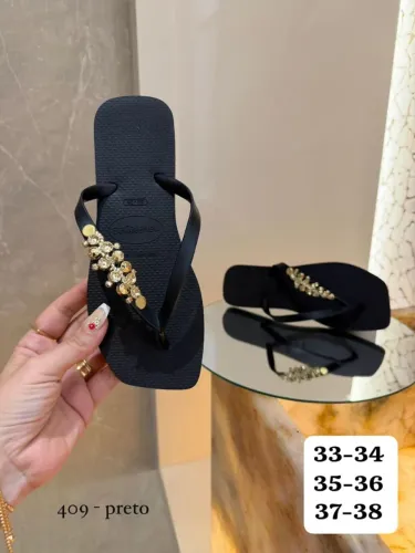 HAVAIANAS COM PINGENTE 