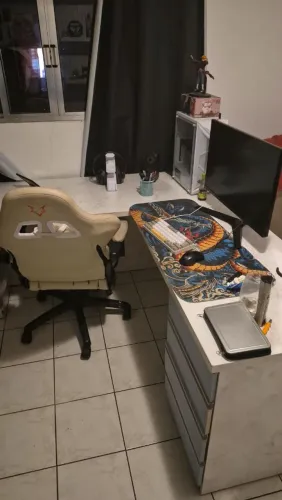 Mesa em L com gaveteiro sob medida 1.70x1.70