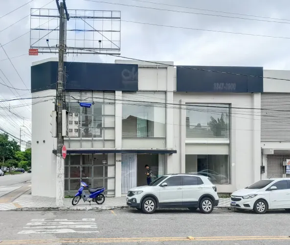 Comercial na duque em 02 pavimentos med 240,00m² e bom acabamento - cod 7638