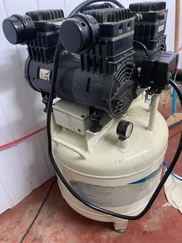 Compressor odontológico