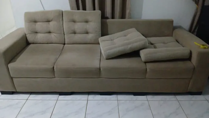 Sofá 4 lugares