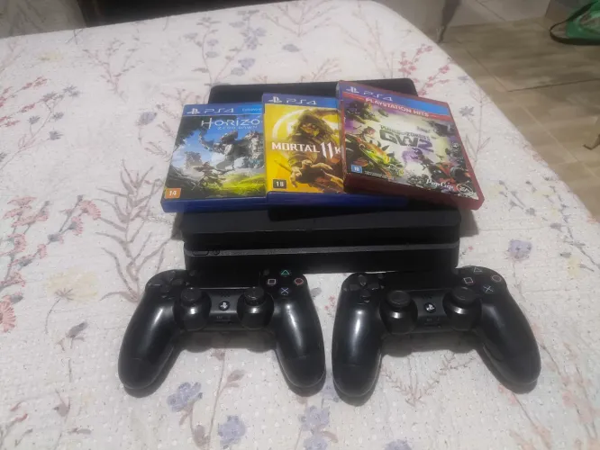 Vendo PS4 1TB