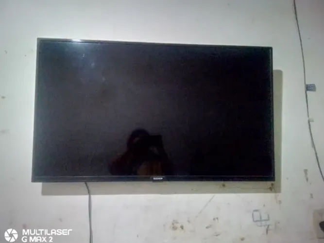 Tv com display queimado smart tv Semp 43 polegadas