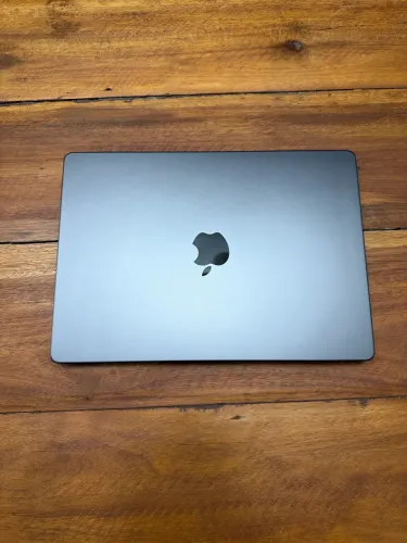 Macbook M3 PRO 18gb 14" 512GB - Preto Espacial