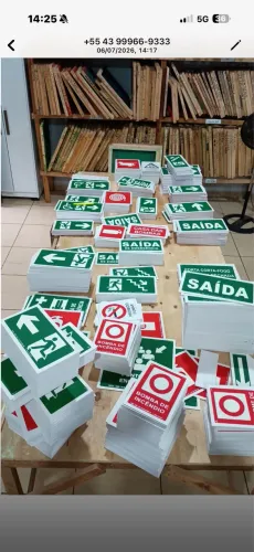 Placas sinalização 